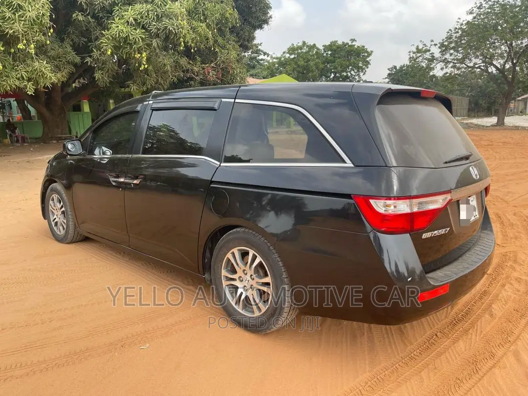 Rent Honda Odyssey 6 Seater Strictly Chauffeured