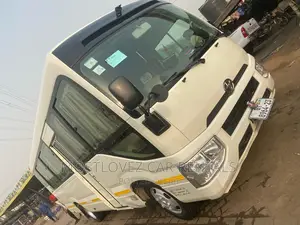 Car Rental- Mini Bus for Hire- Coaster Bus to Rent - 29 Seat
