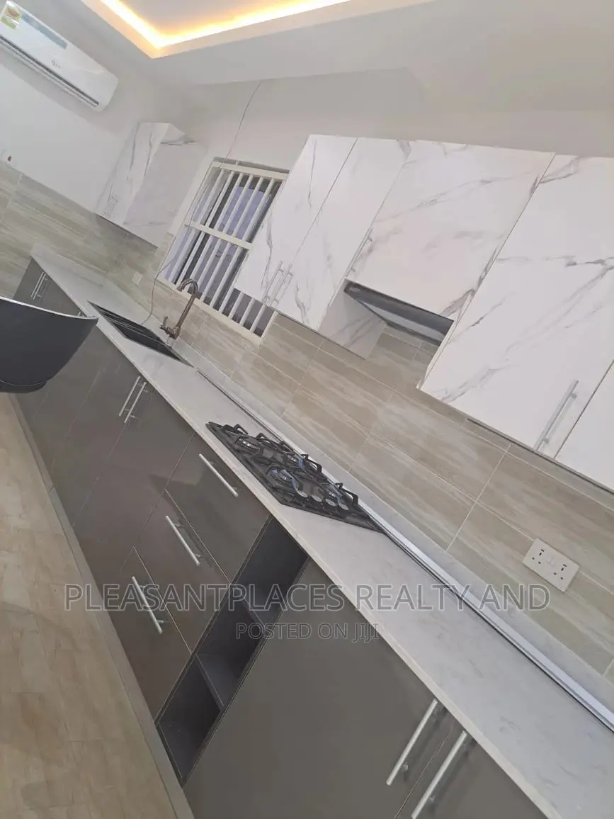 4bdrm Duplex in Pleasantplaces, Spintex for sale