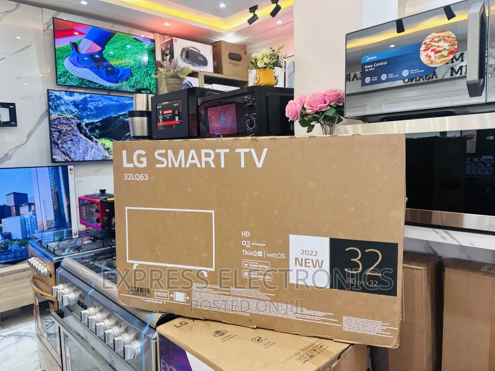 Available Now at 10gig Store LG Tv FHD Smart 32”LQ63
