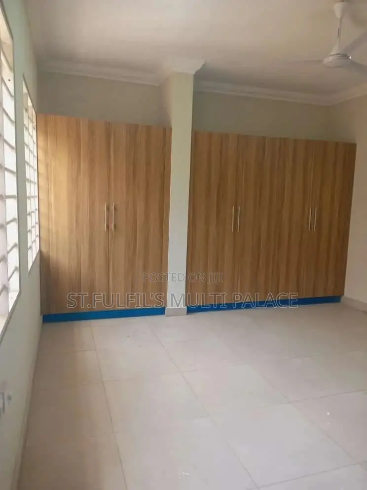 4bdrm House in Pantang Road, Adenta for rent