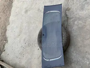 Honda CR-V 2022 Back Windshield