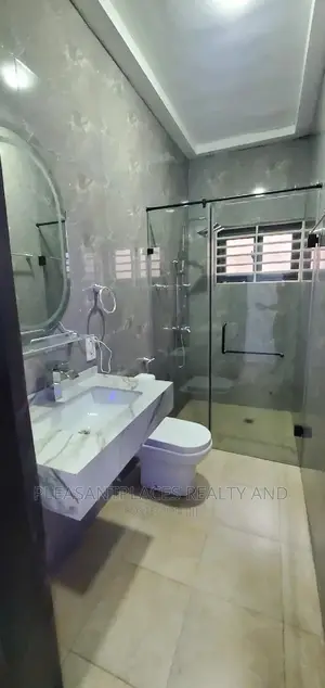 2bdrm Apartment in Pleasantplaces, Adjiriganor for rent