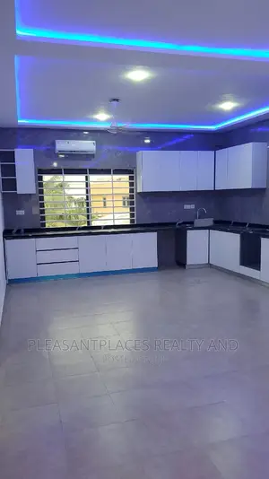 2bdrm Apartment in Pleasantplaces, Adjiriganor for rent
