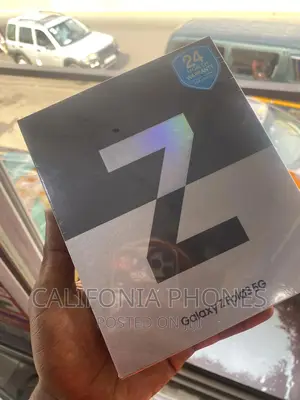 New Samsung Galaxy Z Fold 3 256 GB Gray