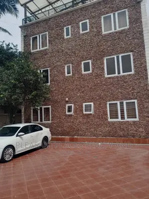 2bdrm Apartment in Pleasantplaces, West Legon for rent