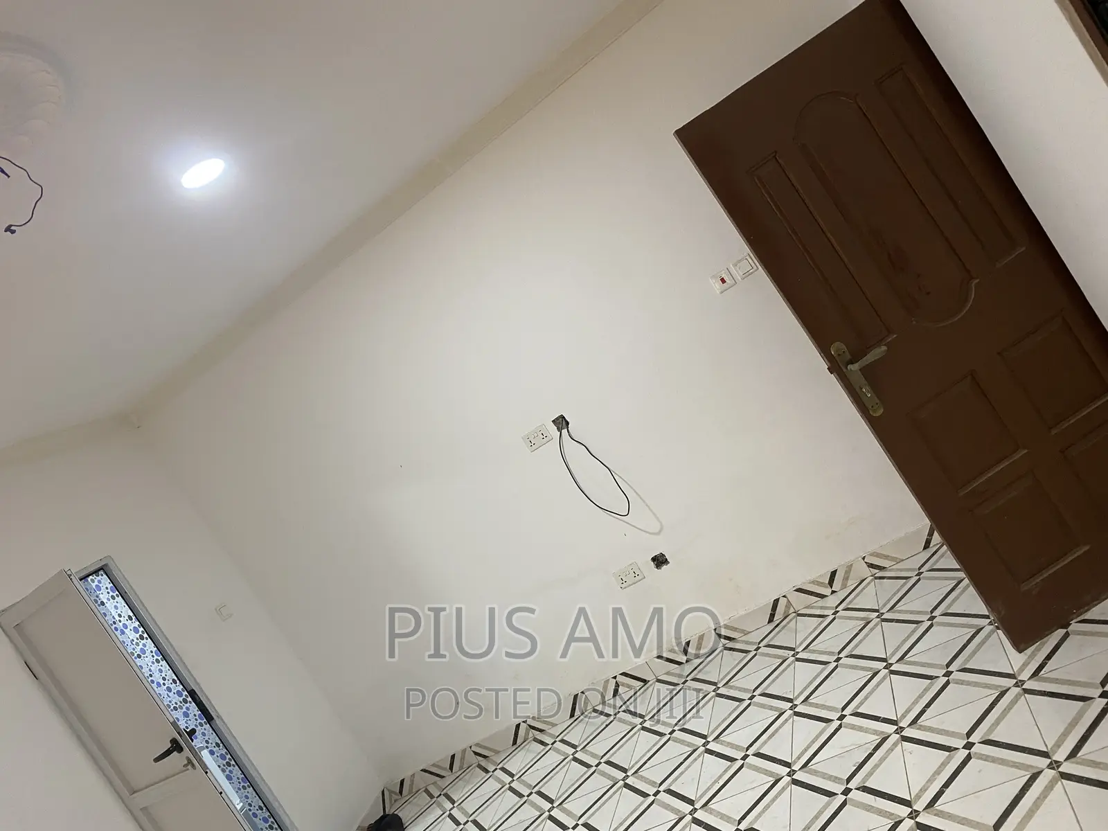 3bdrm House in Teshie for rent