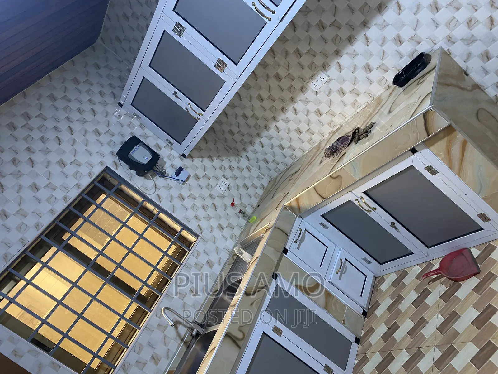 3bdrm House in Teshie for rent