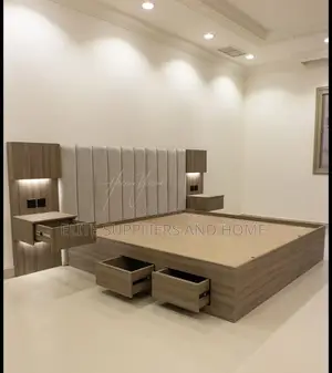 Bed King Size With Storage