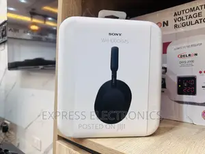 Adorable and New SONY WH-1000XM5 Headset