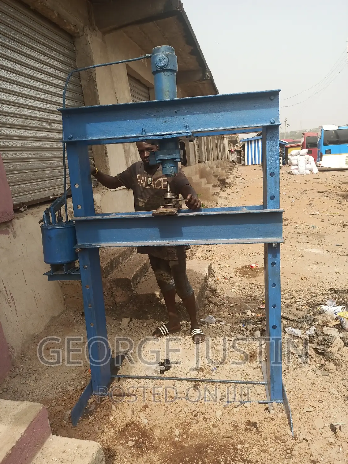 Pressing Machine Service( Interested in De Machine Call Us