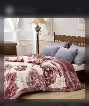 Luxurious Designer Heavy Blankets