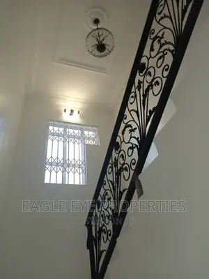 4bdrm House in Achimota for sale