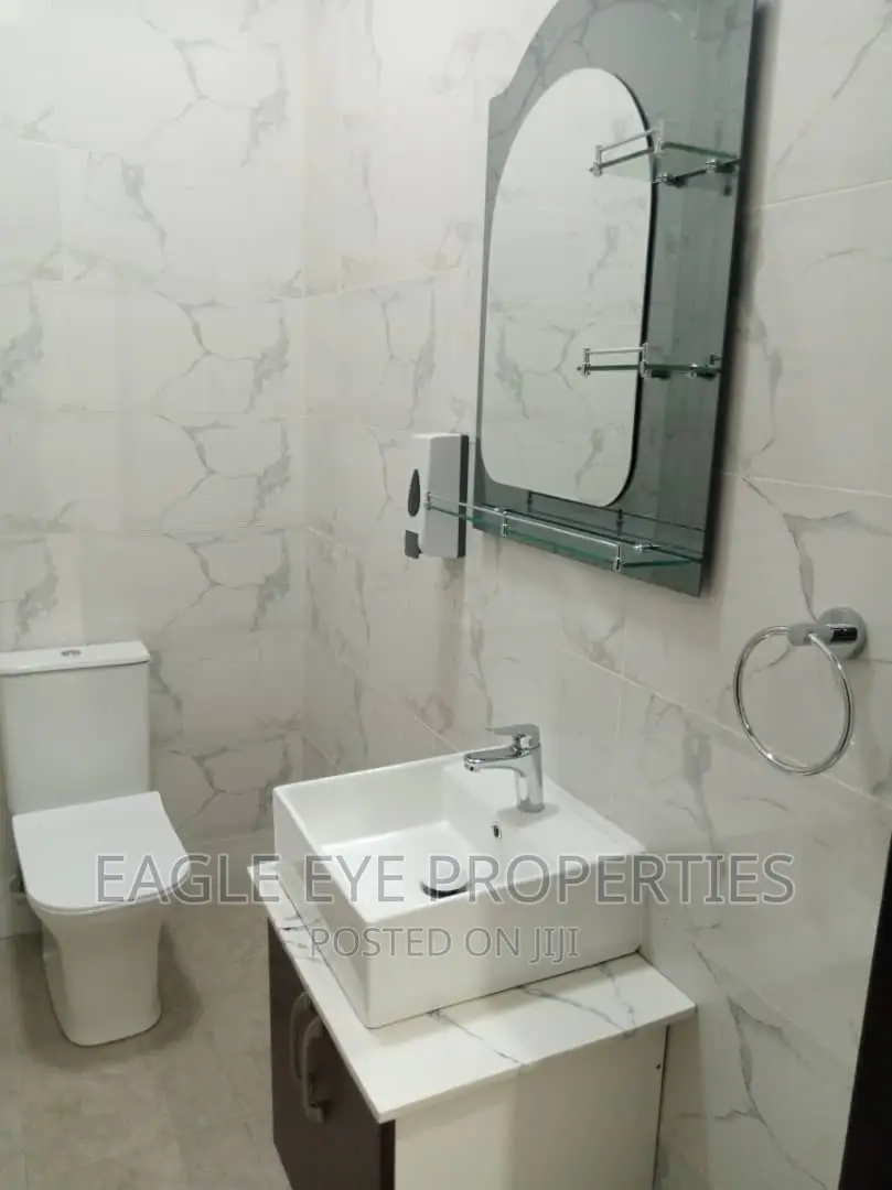 4bdrm House in Achimota for sale