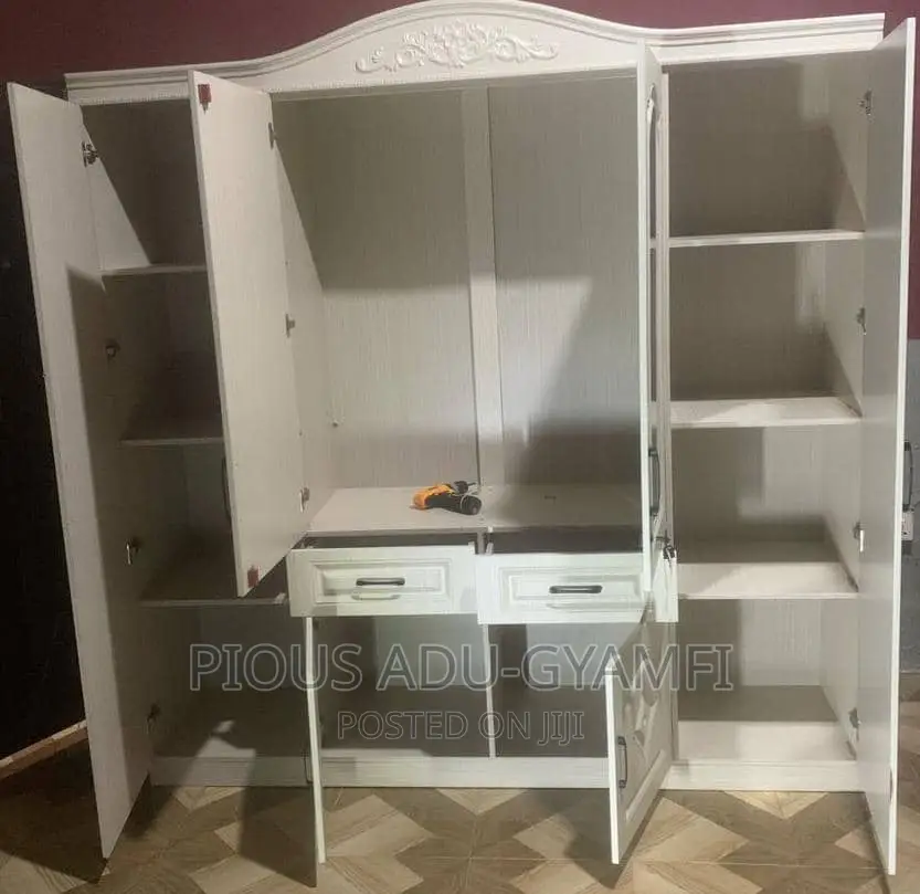 4-in-1 Foreign Wardrobe