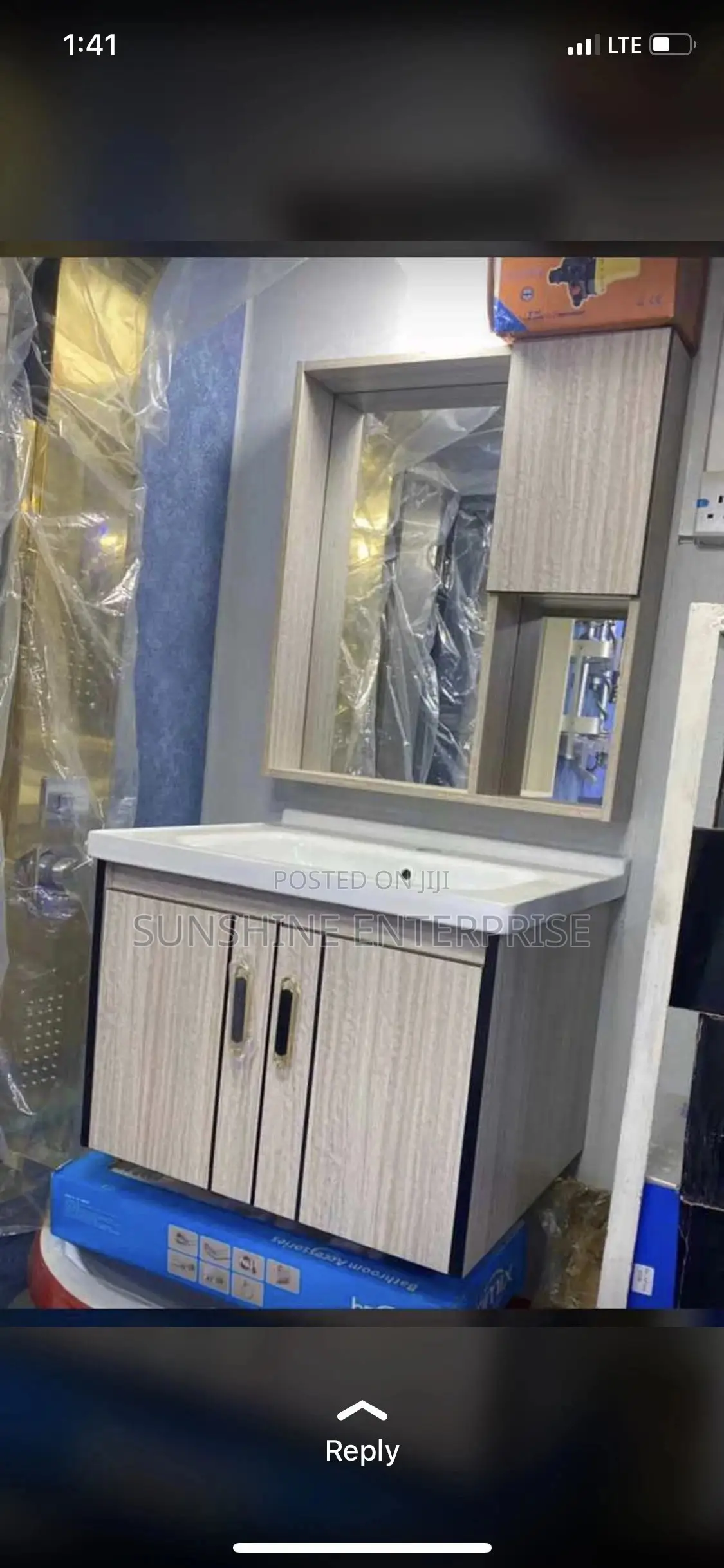 Cabinet Wash Hand Basin With Mirror