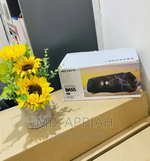 Brand New Sony SRS-XB33 Rechargeable Bluetooth Speaker.