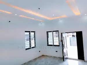 3bdrm House in Pleasantplaces, Lake Side Estate for sale