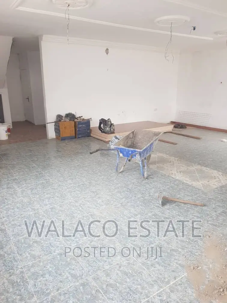 4bdrm House in Walako Estate, North Industrial Area for rent