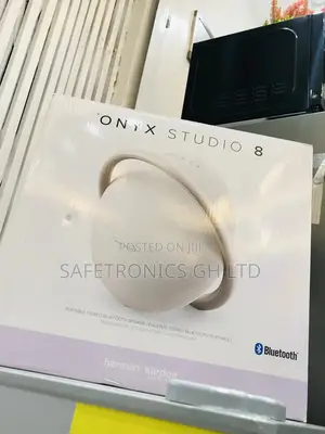 Wireless Bluetooth Electric Onyx Studio 8 Harman Kardon Gold