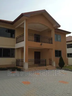 5bdrm House in E A Properties, Ghana Flag for sale