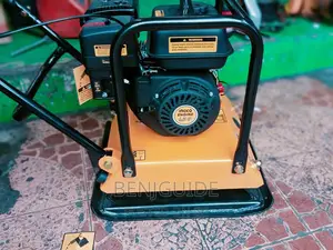 Ingco Gasoline Plate Compactor 90kg