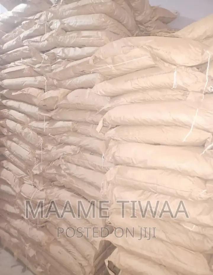 Raw Cocoa Powder and Sweet Cocoa Powder