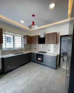 4bdrm Duplex in Pleasantplaces, Spintex for sale