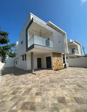 4bdrm Duplex in Pleasantplaces, Spintex for sale