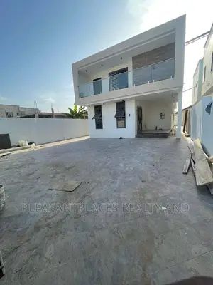 4bdrm Duplex in Pleasantplaces, Spintex for sale