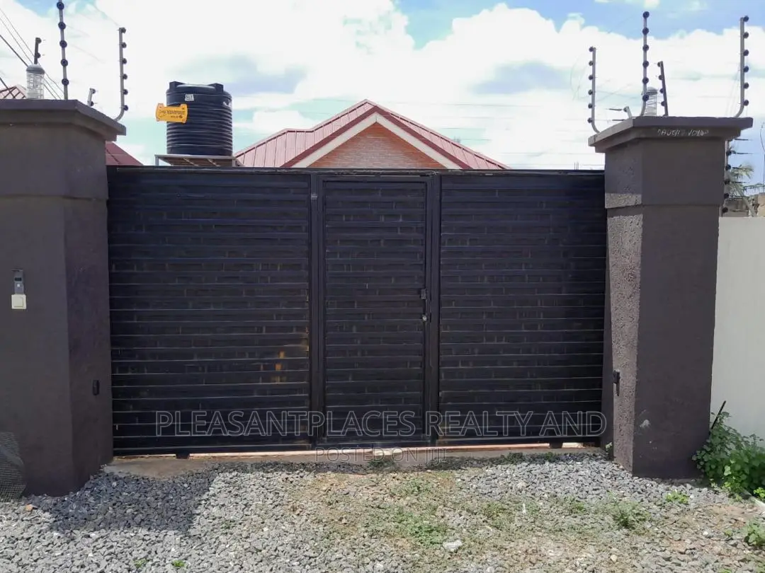 4bdrm Apartment in Pleasantplaces, Lake Side Estate for rent