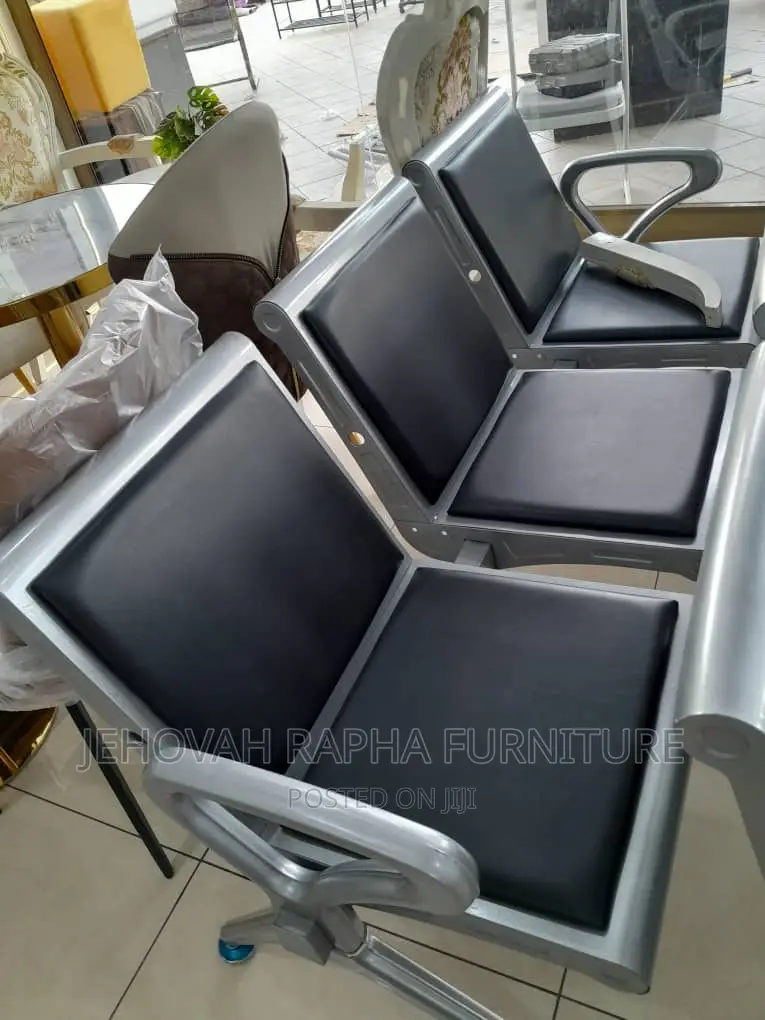 Gum Metallic Waiting Chair
