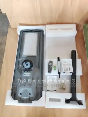 1200W Solar Surveillance Street Light + 32GB SD - Starship