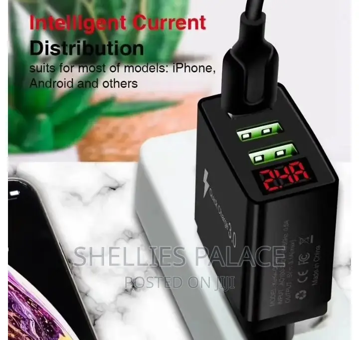 Smart Digital Display Fast Charger 5v3 . 1 a 3 USB Adapter