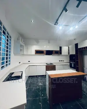 Modern Kitchen Cabinet