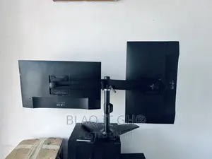 Dell 24 Inches Edgeless Ips Monitor With Dual Stand