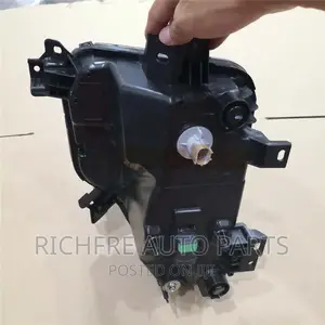 Mitsubishi L200 2021-2023 Foglight