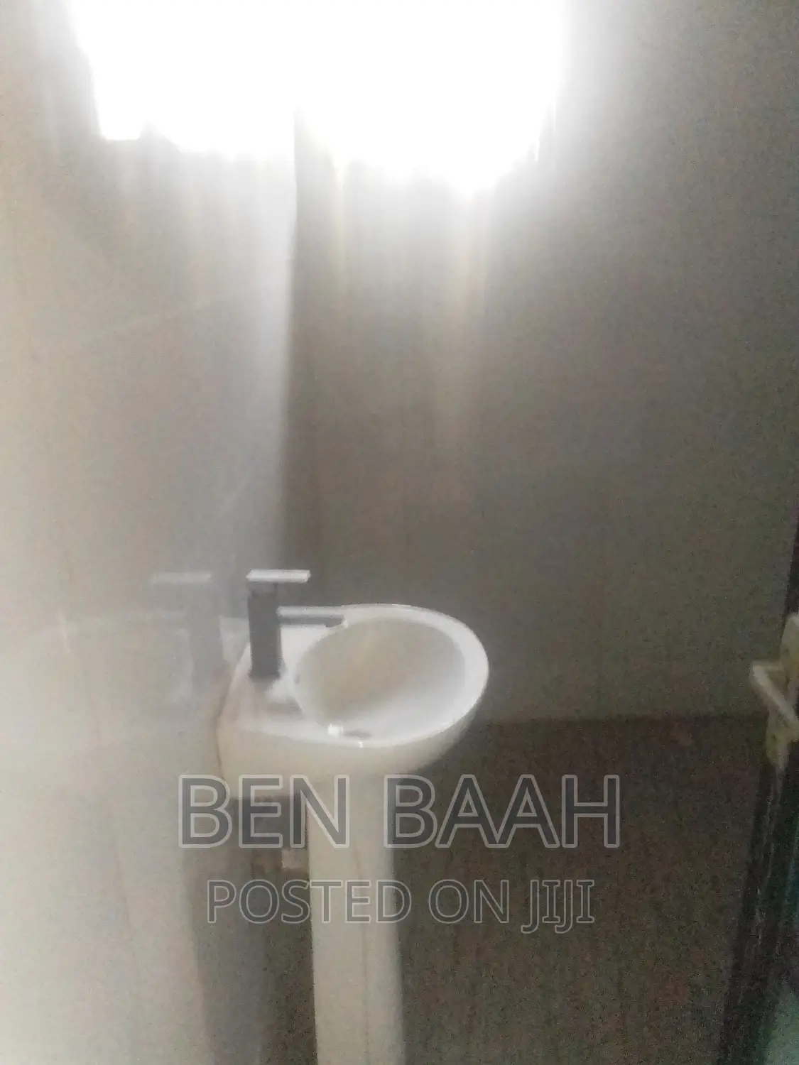 2bdrm Apartment in Ben Properties, Dome for rent