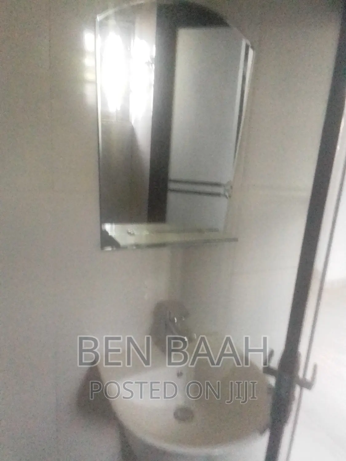 2bdrm Apartment in Ben Properties, Dome for rent