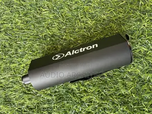 Alctron Headphone Amplifier