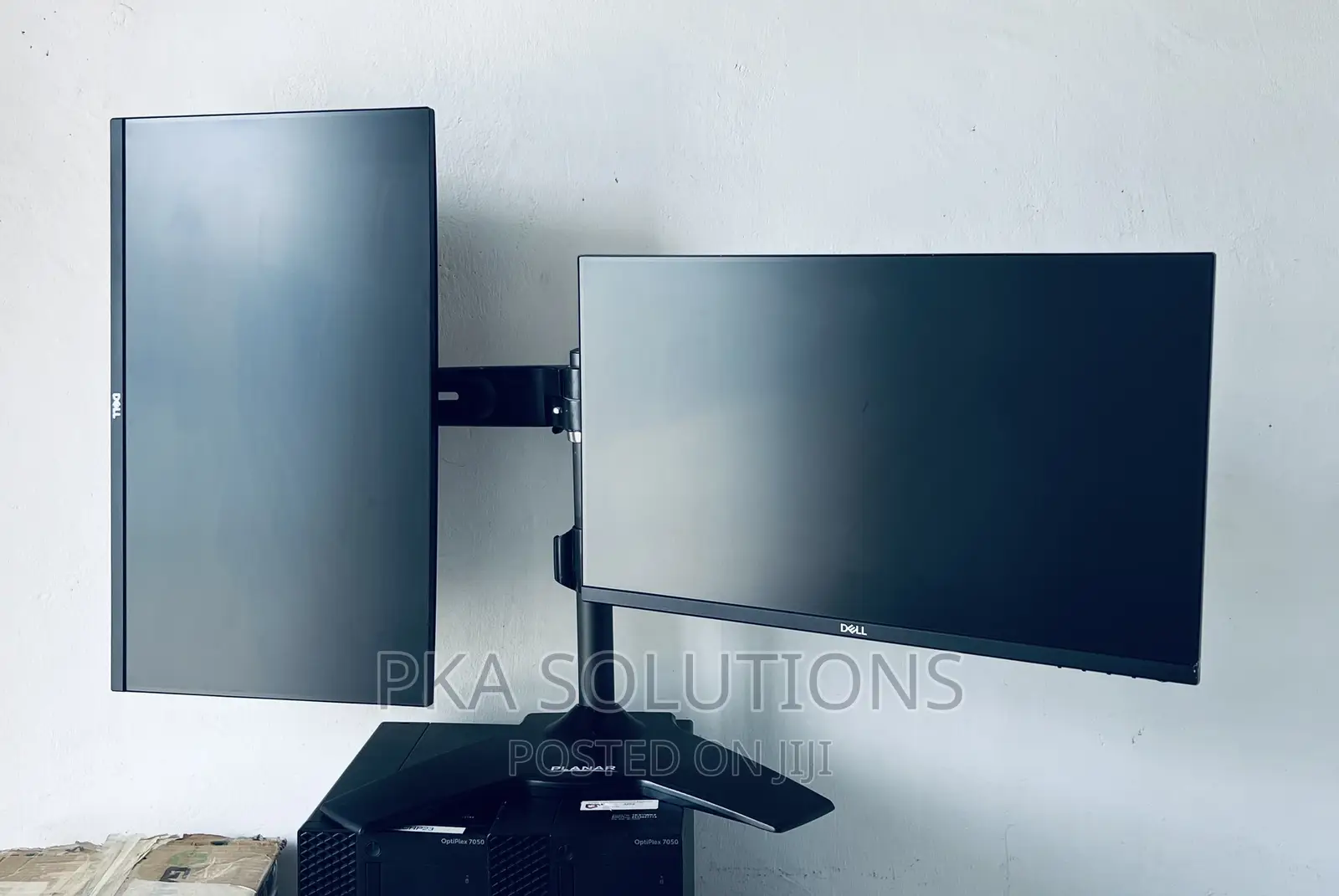 Dual 23 Inches Edgeless Monitor