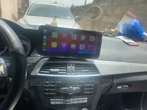 Android Carplay Mercedes Benz C250