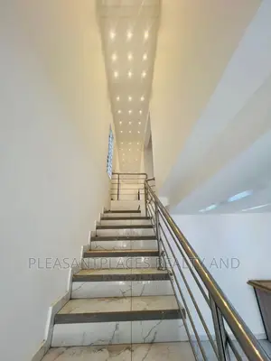 4bdrm Duplex in Pleasantplaces, School Junction for sale