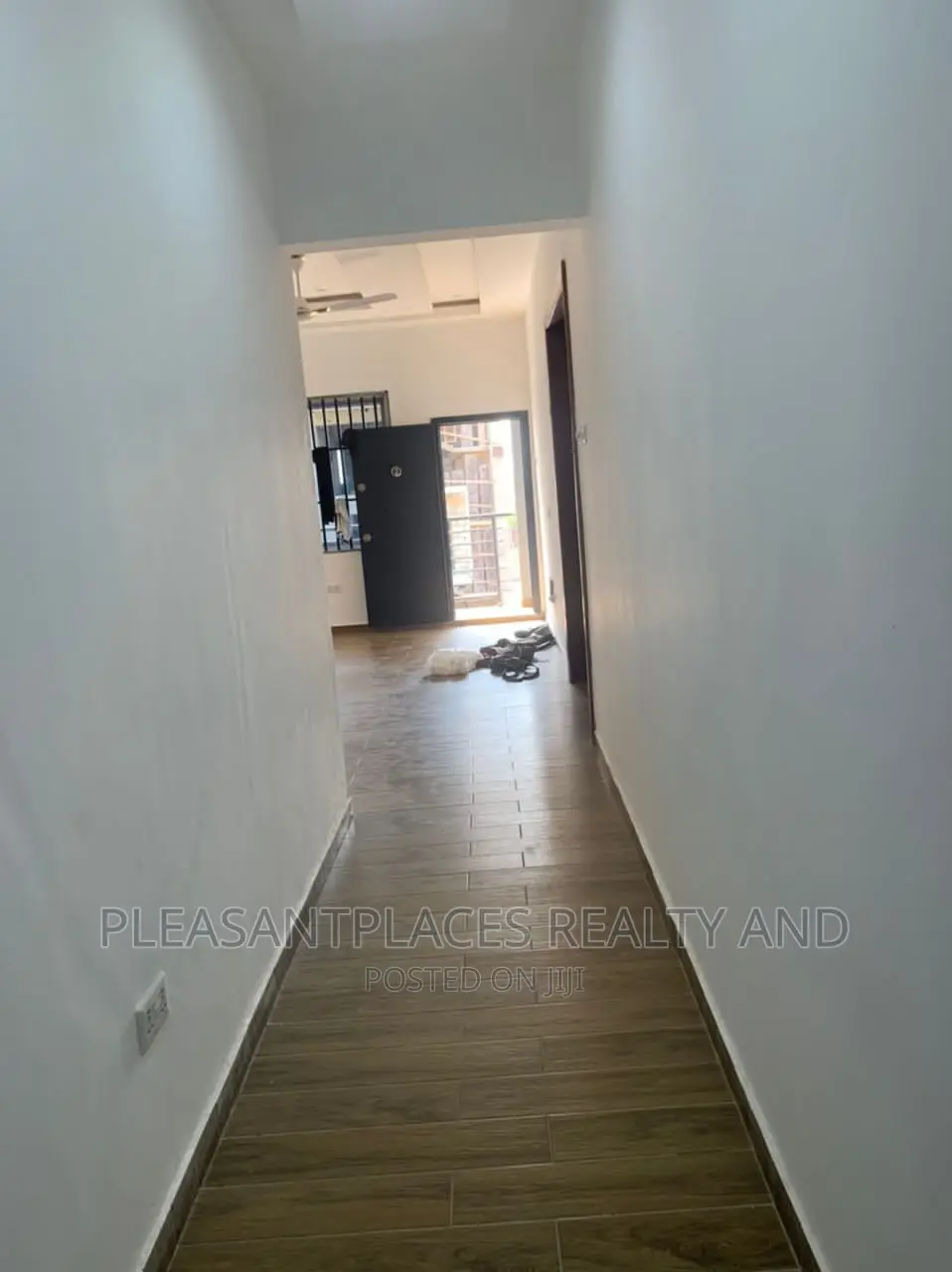 2bdrm Apartment in Pleasantplaces, West Legon for rent