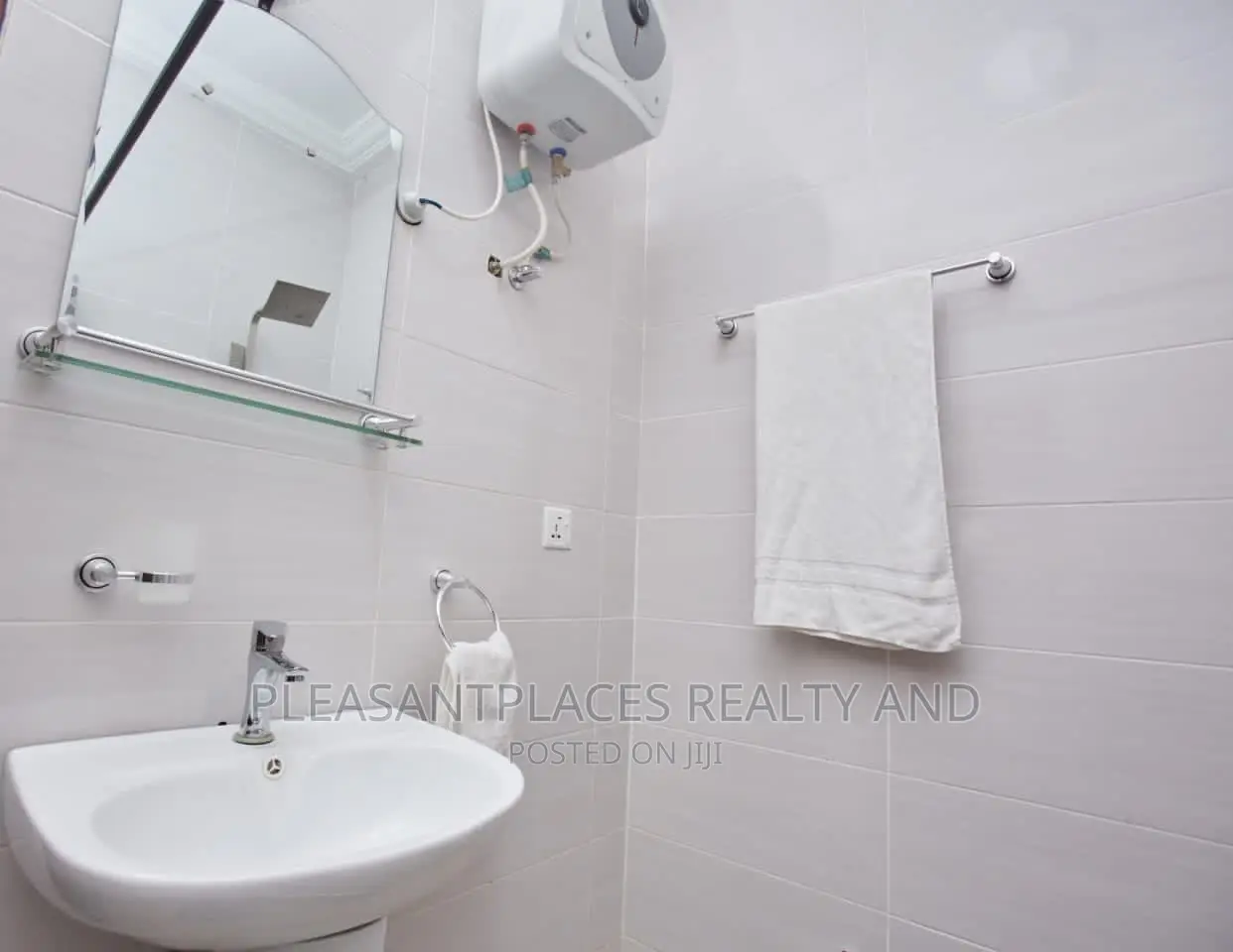 Furnished 2bdrm Apartment in Pleasantplaces, North Legon for rent