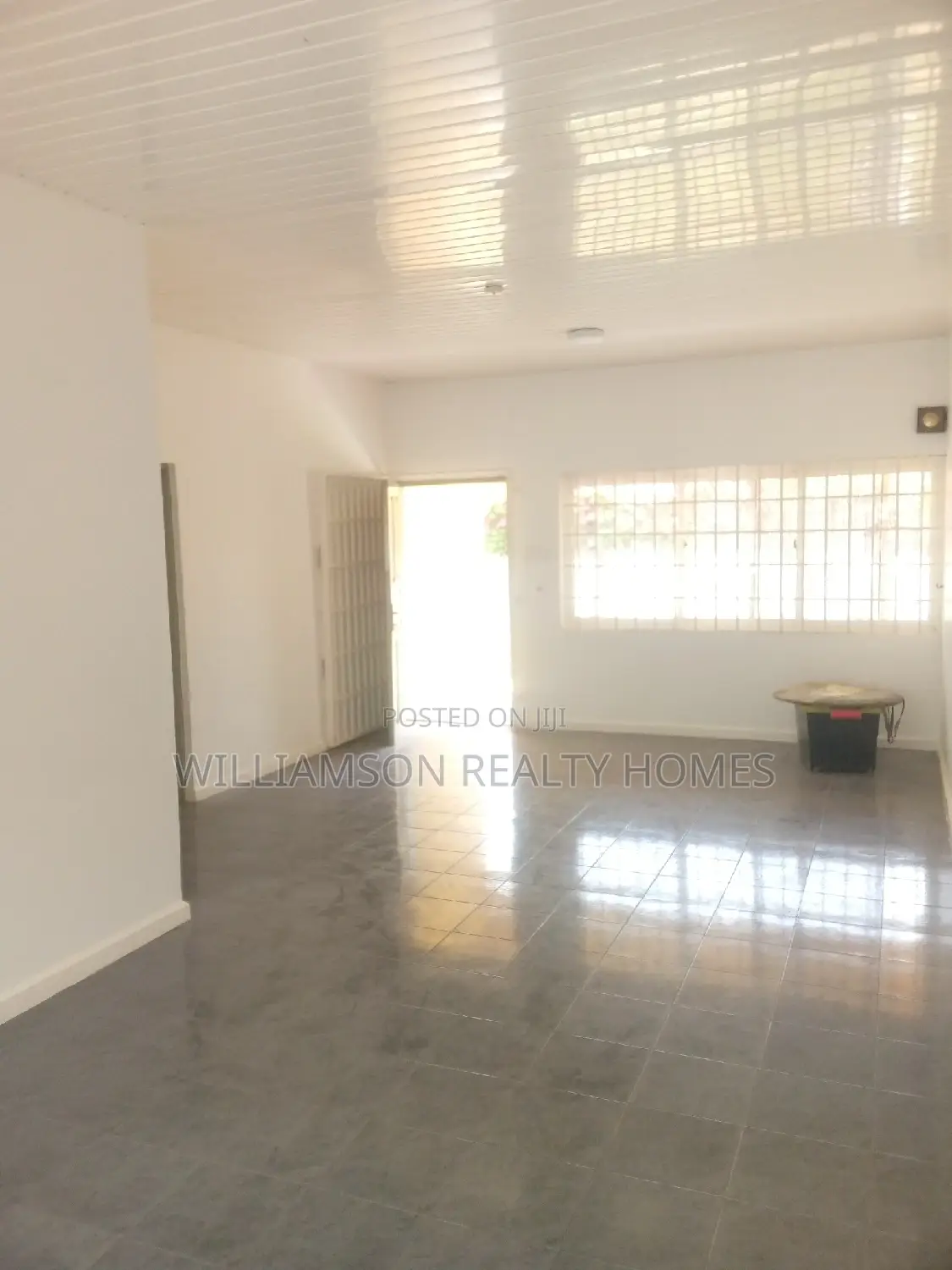 4bdrm House in Community 19 Estate,, Spintex for rent