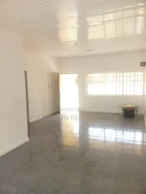 4bdrm House in Community 19 Estate,, Spintex for rent