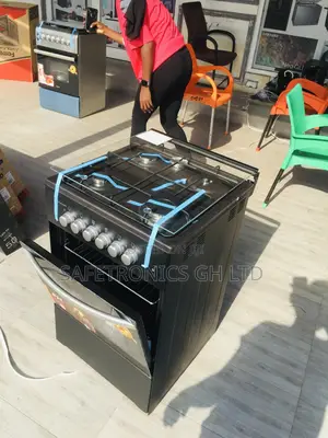 Volcano 4 Gas Cooker Oven With Grill 50x50 Black Glass Lid
