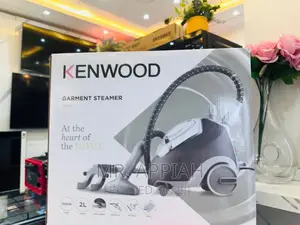Classic Design Kenwood 1500watt Garment Steamer.