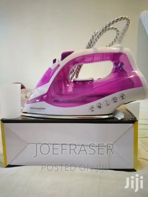 Royal Master Steam Iron